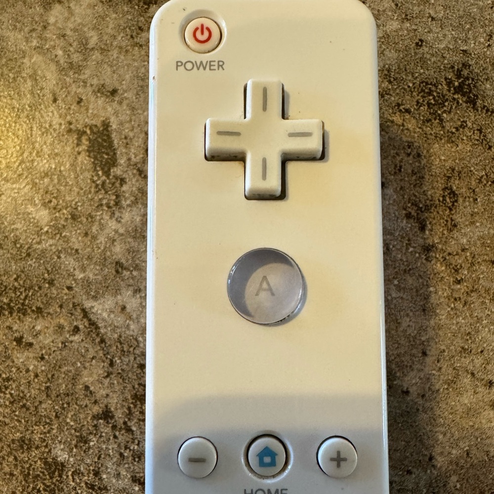(2) Official OEM used Nintendo Wii & U Remote Wiimote Controller White RVL-003